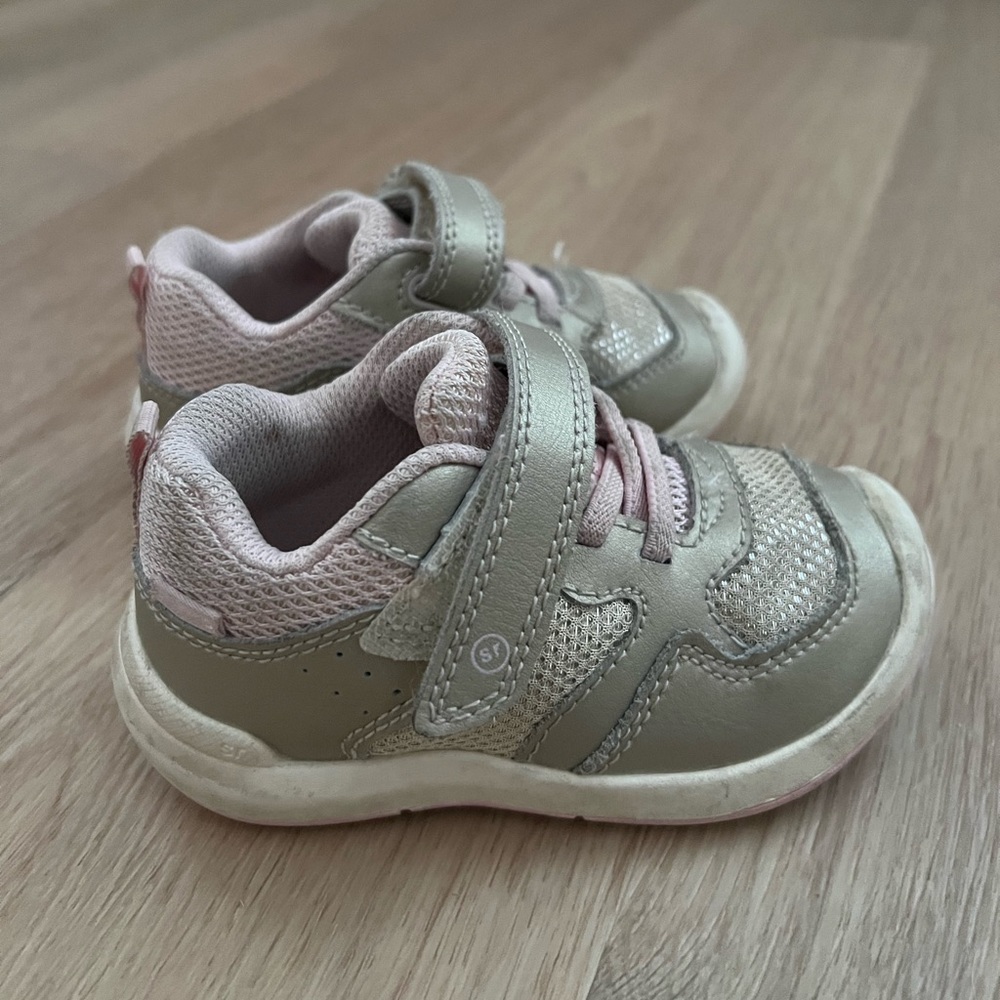 Stride Rite Winslow sneaker - toddler girl 5.5 wide